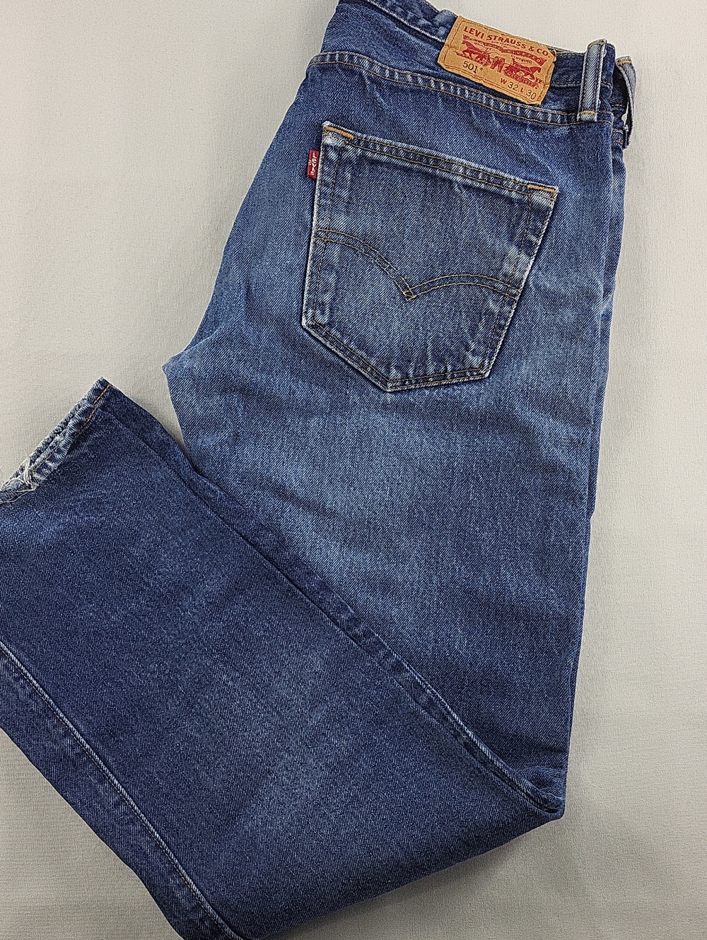 Levi's 501 Original Fit Jeans Men's W32 L30 Medium Wash Straight Leg Denim